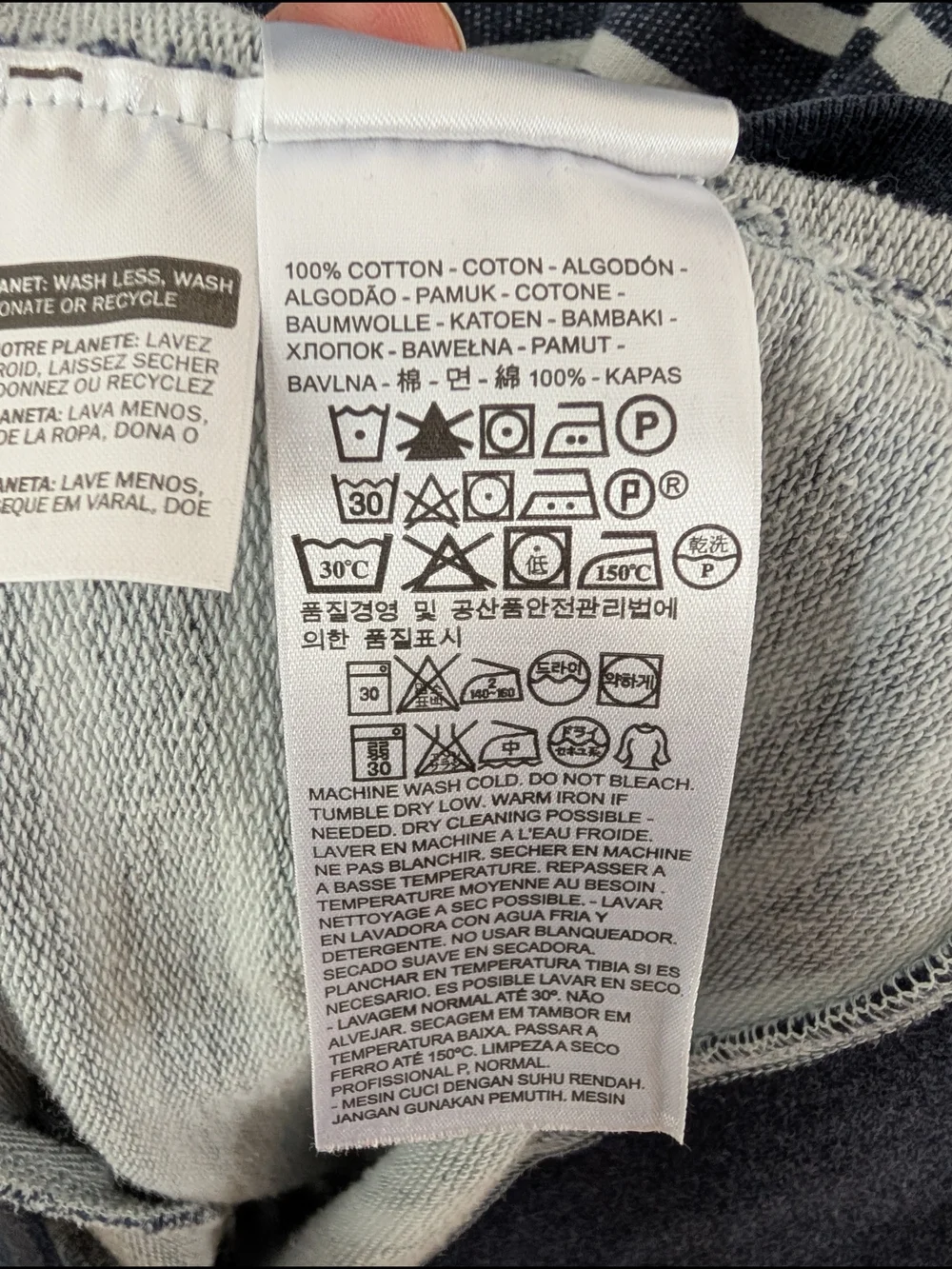 Levi's Navy and White Striped Crewneck Sweater - Picture 5 of 10